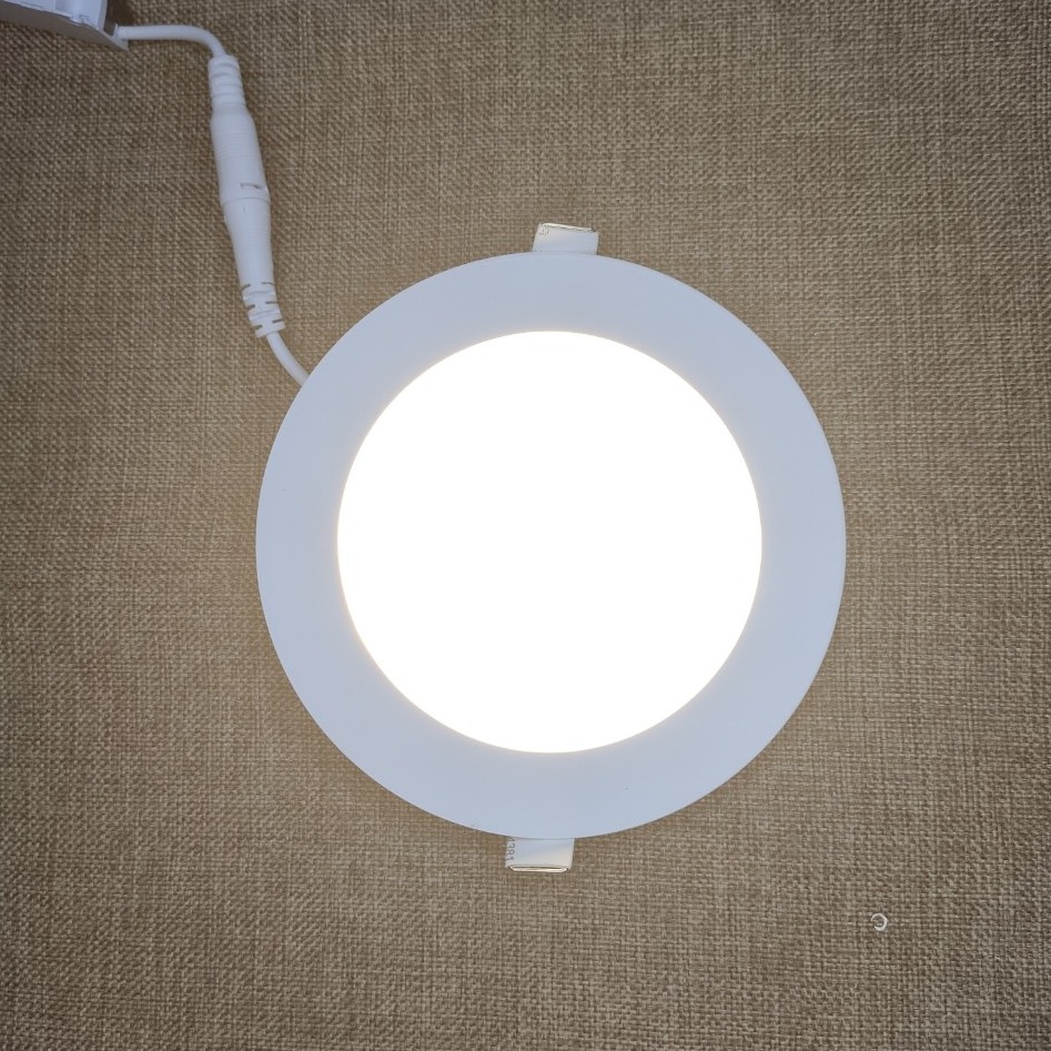 Đèn Âm Trần Siêu Mỏng LED Panel Light 9W - D105/145mm