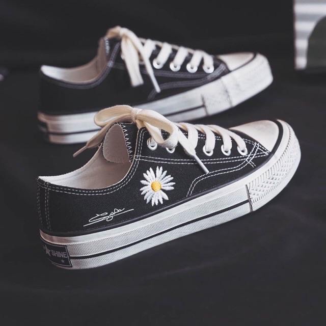 Giày sneaker nữ hông