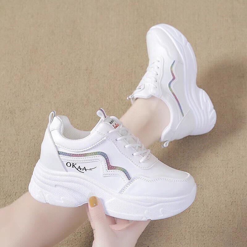 Giầy thể thao vạch sóng k.0