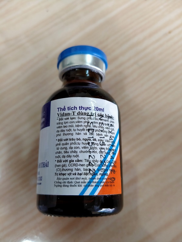 gà bị cựa , bỏ ăn , toi thương hàn, sưng phù đầu, khò khè, viêm mũi, tiêu chảy nặng - vidant 20ml