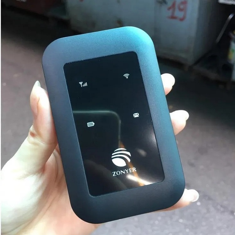 Bộ Phát Sóng Wifi Di Động Không Dây ZONYER E90 4G LTE