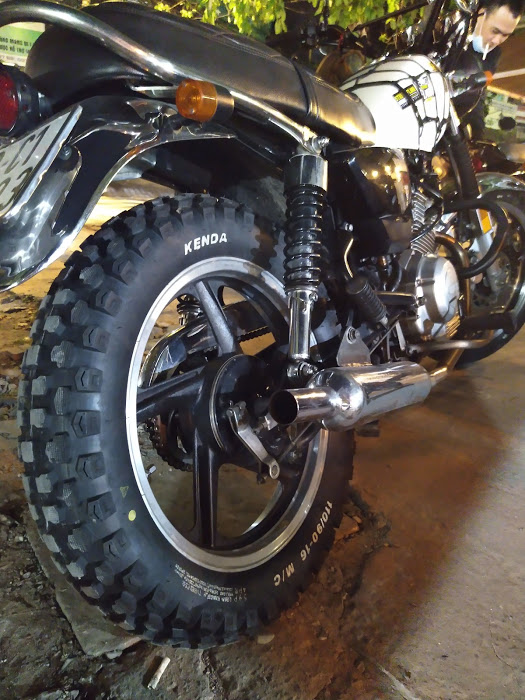 [HCM]Lốp không ruột kenda 110/90-16 gai chân chó