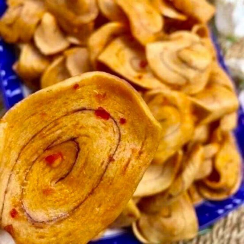 1kg snack bánh tai heo cay