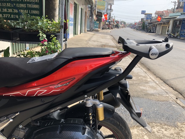Baga chịu lực givi srv xe nvx 155
