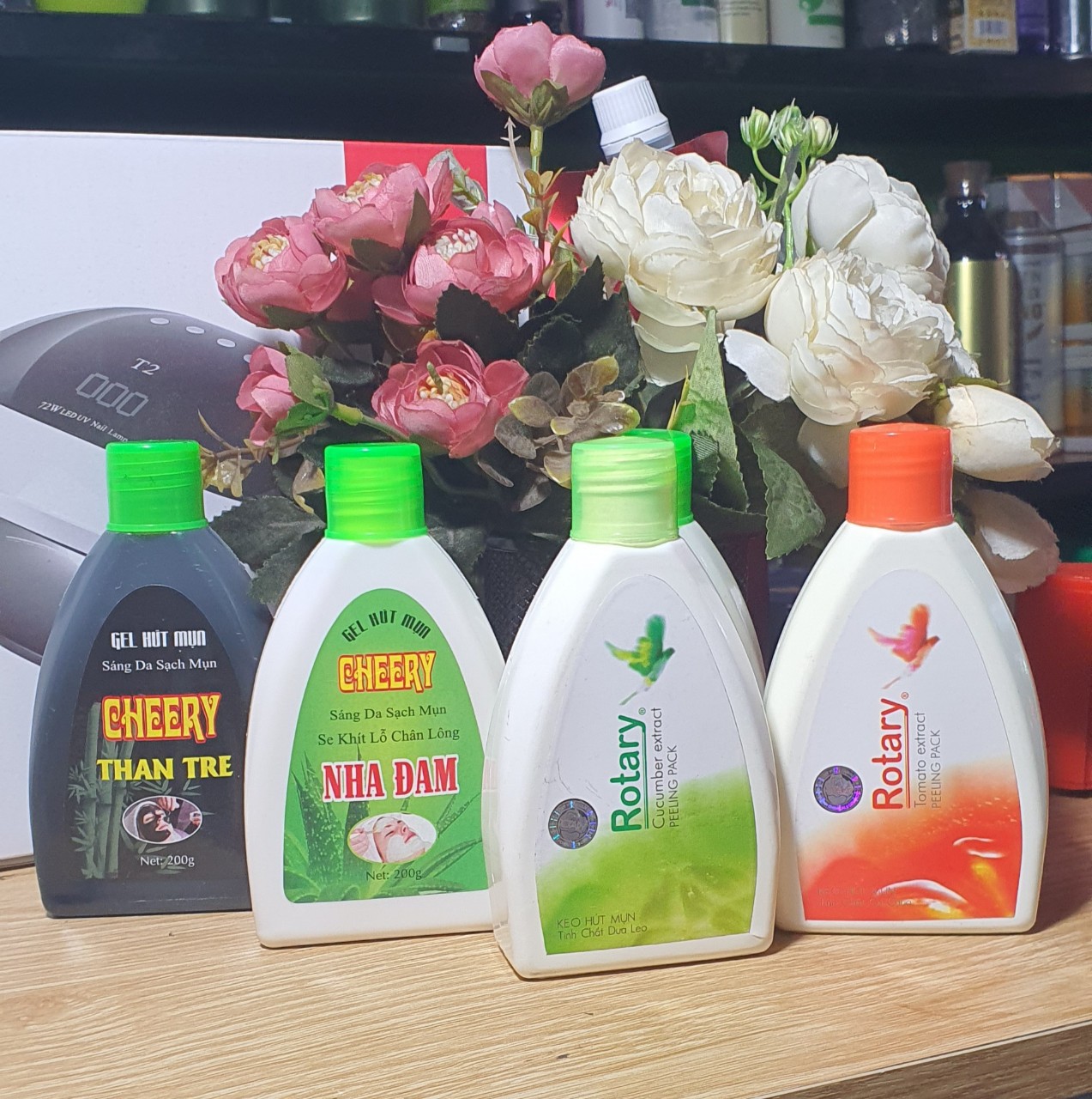 Gel lột mụn cà chua nha đam dưa leo than tre - Lột mụn cám ,đầu đen Chai 200ml