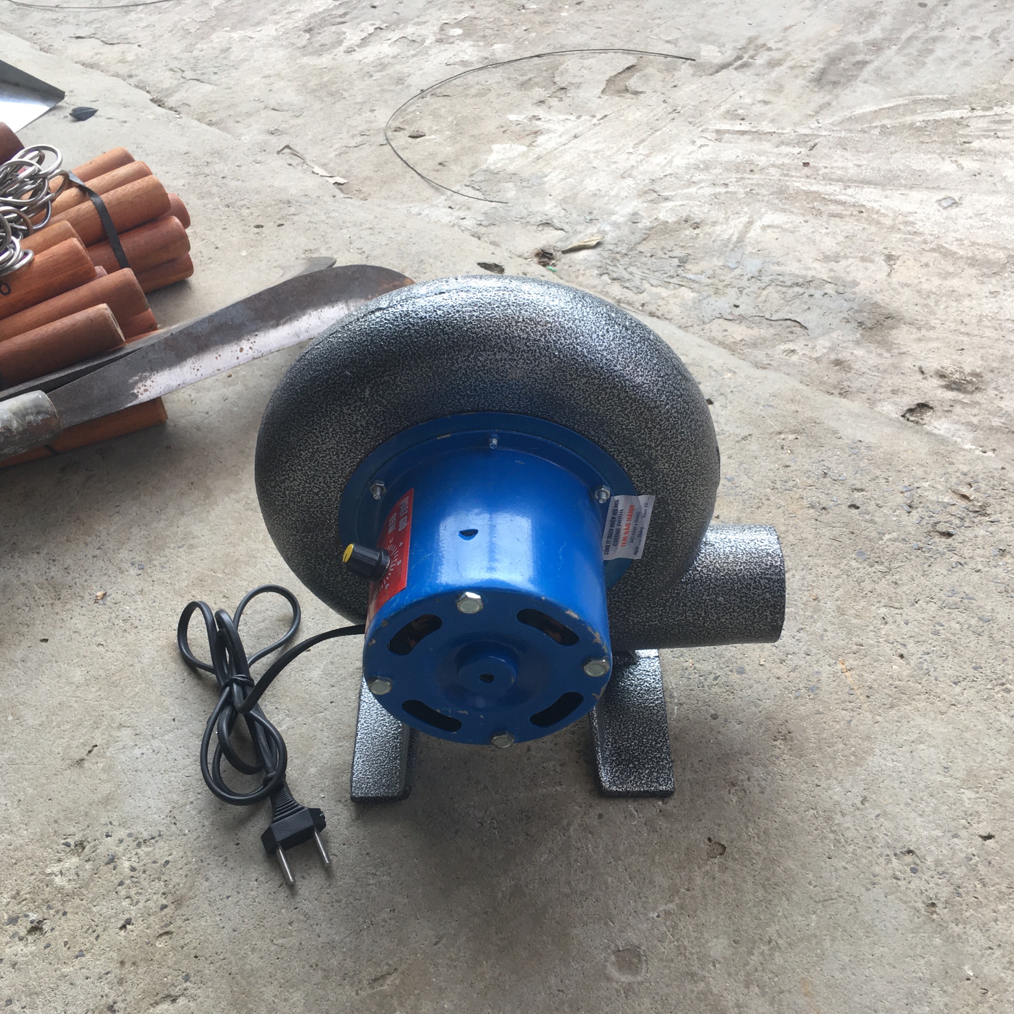 KHÒ THỔI GIÓ LÒ RÈN 85 wTO CÓ CHỈNH GIÓ