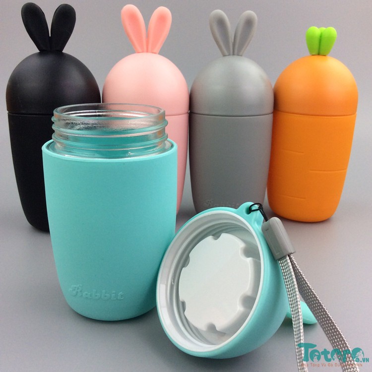 [HCM]Bình Nước Thủy Tinh Bọc Silicone Hình Cà Rốt Và Tai Thỏ Cute Kèm Dây Xách 400ml