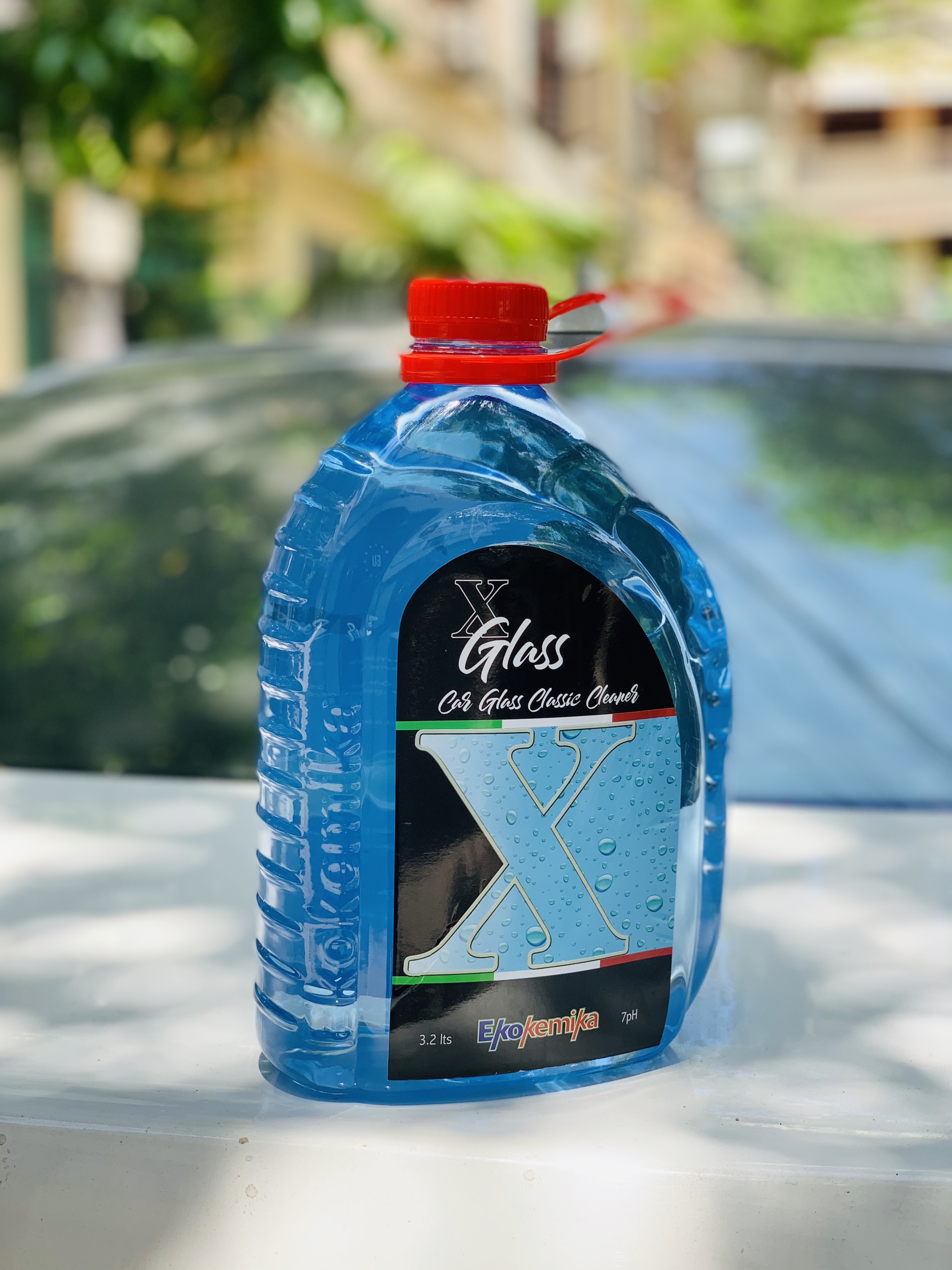 NƯỚC RỬA KÍNH Ô TÔ XGLASS CLASSIC THƯƠNG HIỆU EKOKEMIKA 3.2L