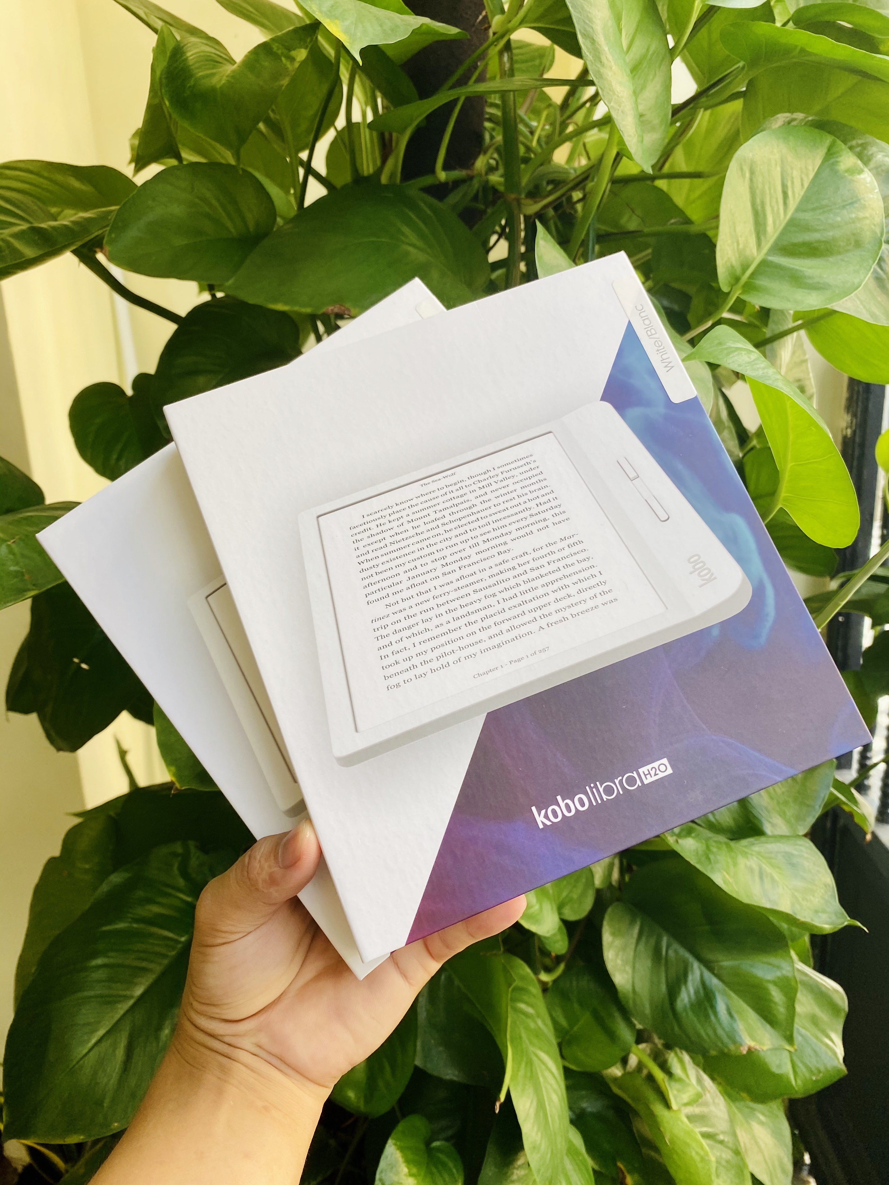 Máy đọc sách kobo libra h20 - màu trắng - dung lượng 8gb