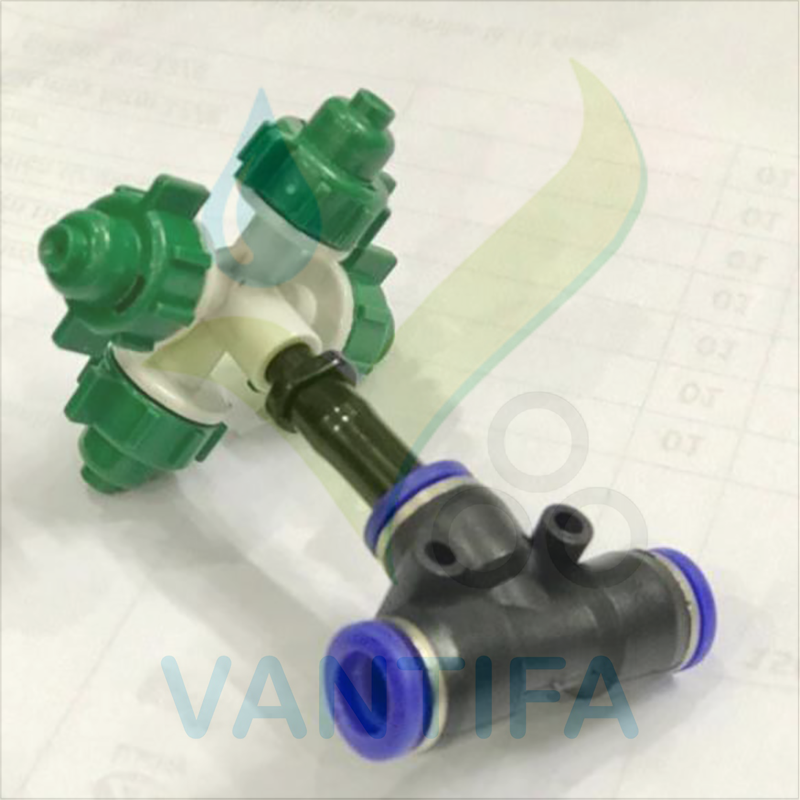 Béc phun sương 4 hướng kèm kết nối nhanh 8mm.