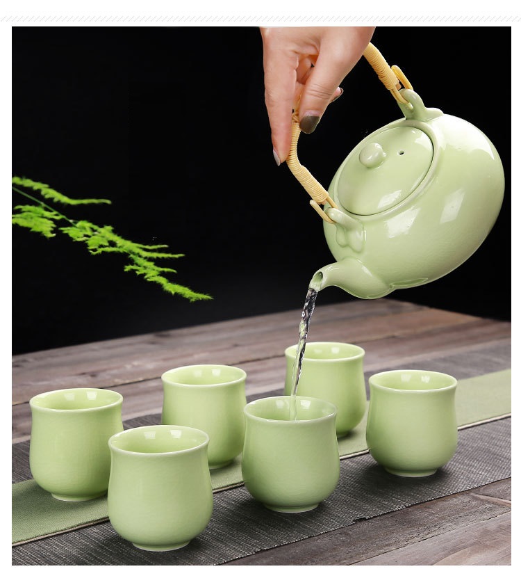 [HCM]Bộ bình trà Ngọc Lộ Khai Tâm 1 bình 6 tách chất liệu đất cao lanh và men tráng sứ PKIME-010