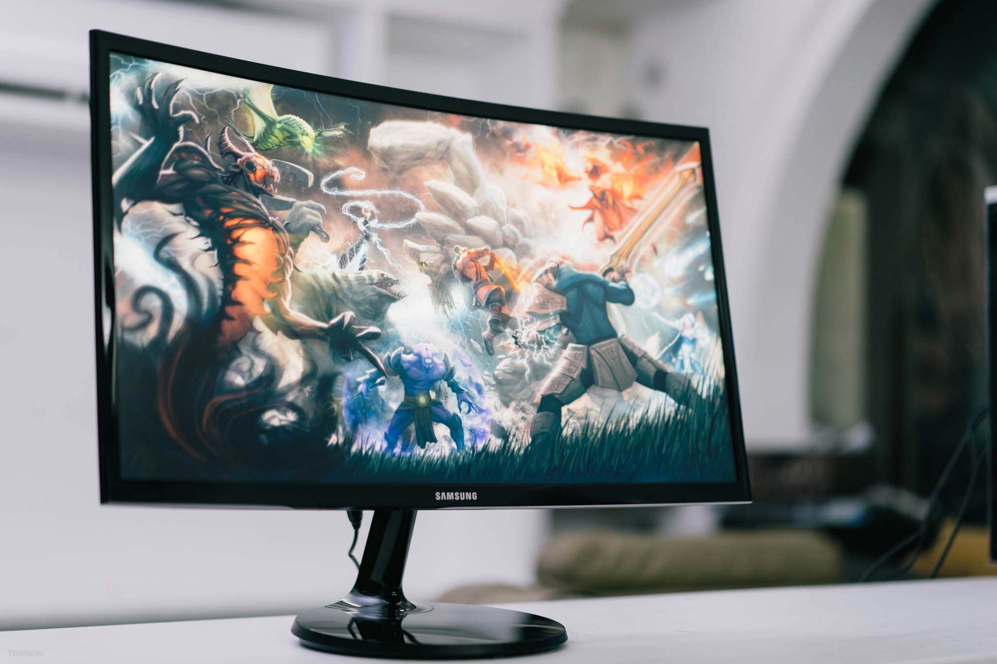 MÀN HÌNH MÁY TÍNH SAMSUNG 24 CONG MỚI 100%