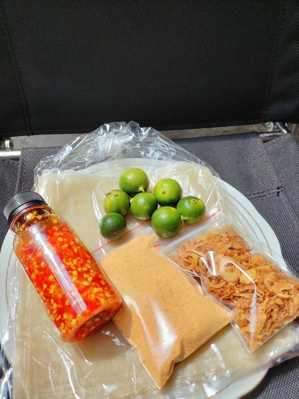 Combo bánh tráng dẻo phơi sương chua cay ớt rim