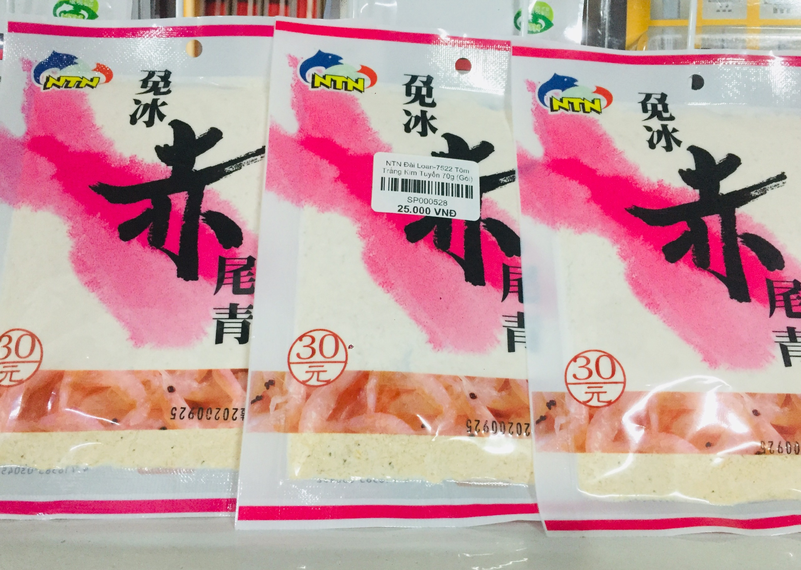 NTN Đài Loan - Tôm Trắng Kim Tuyến