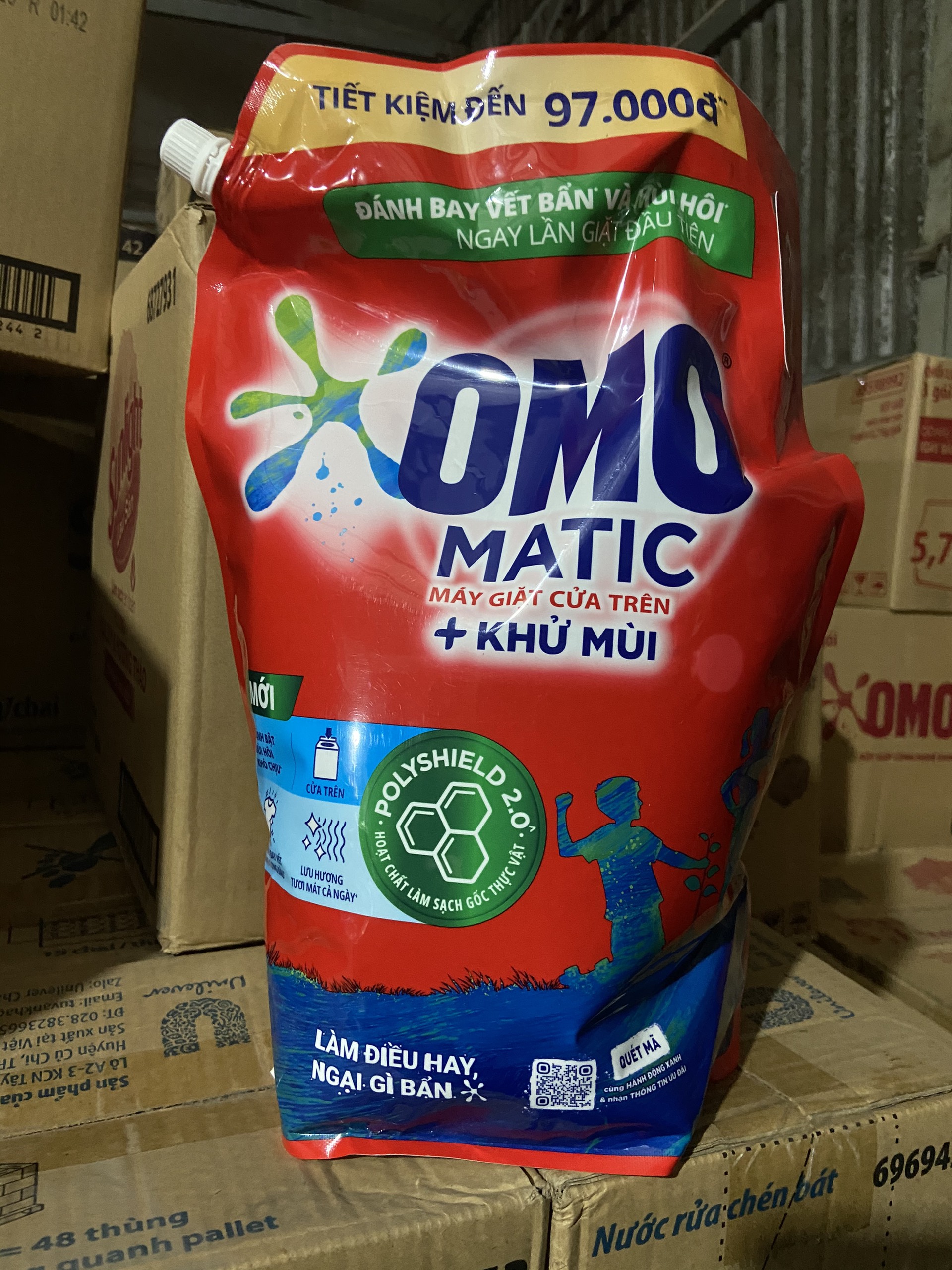Nước giặt omo cửa trên 3.9kg