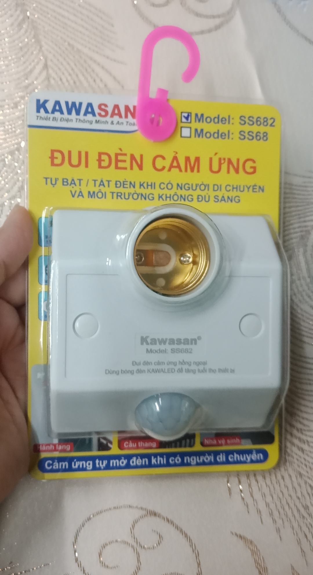 Đuôi đèn cảm ứng ss682 hãng kawasan