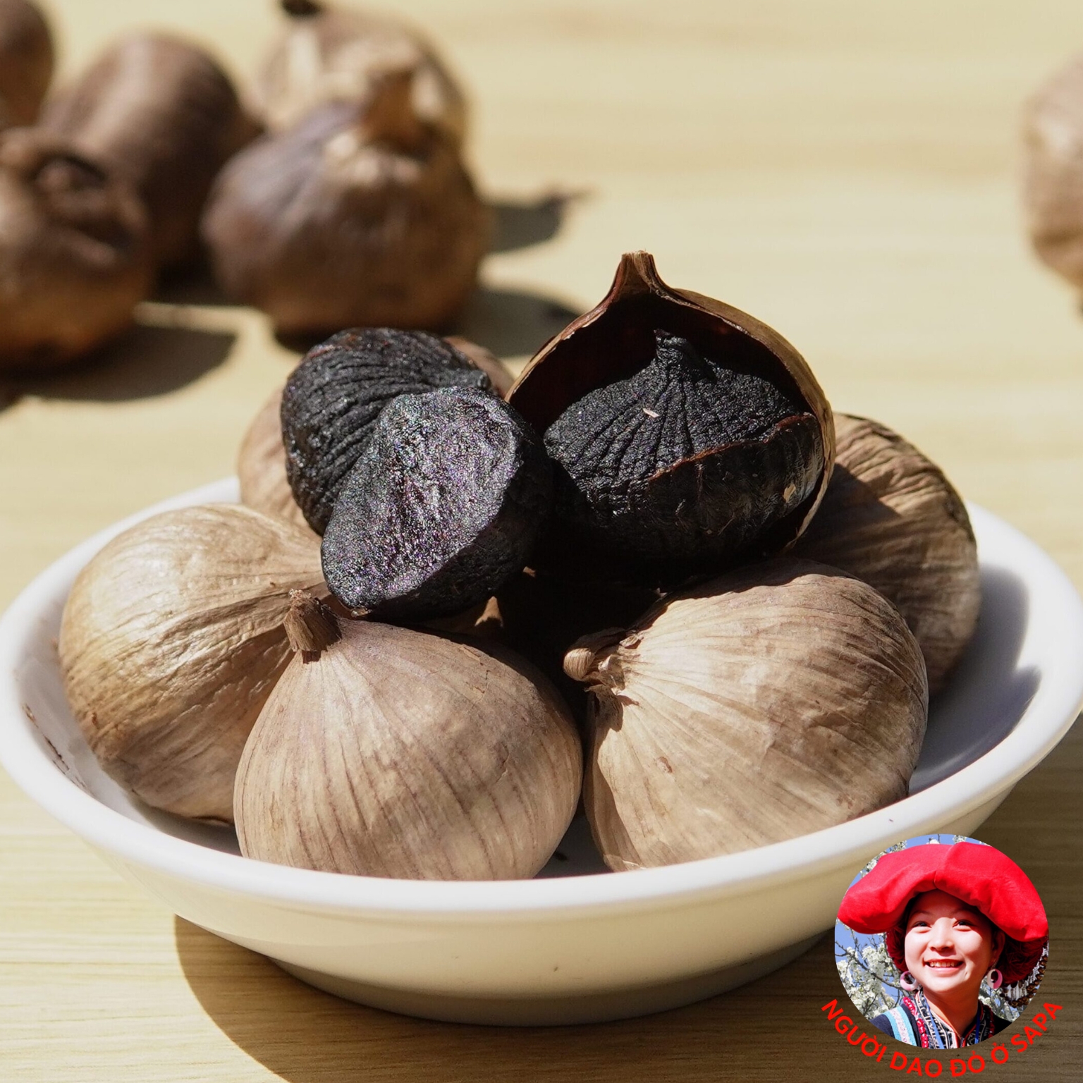 Tỏi đen cô đơn loại 1, tỏi đen một nhánh Yên Châu, Sơn La , đặc sản tỏi đen 1 nhánh Tây Bắc lên men tự nhiên