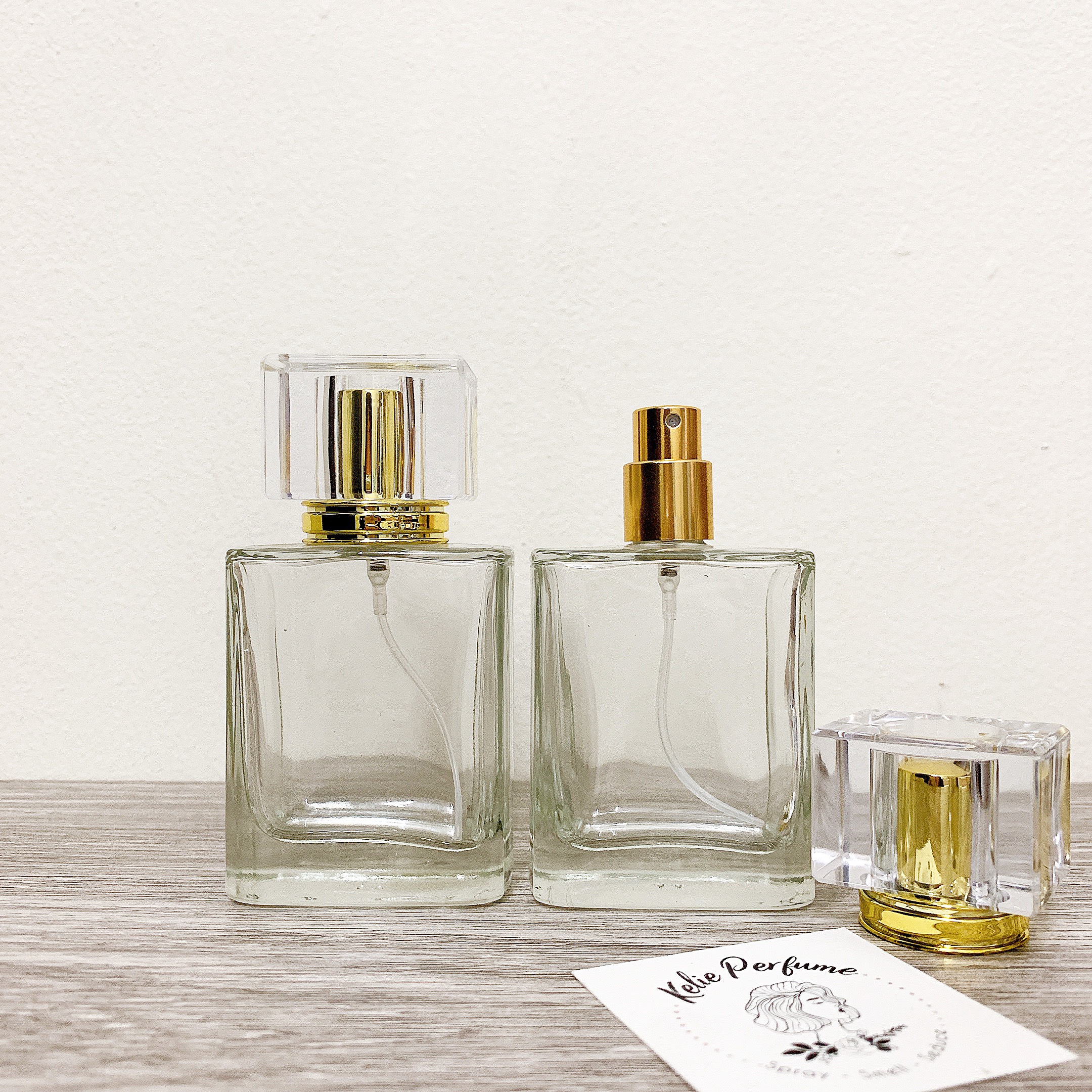 Chai Chiết Nước Hoa 50ML Thủy Tinh nắp nhiều màu, thân chai dày dặn