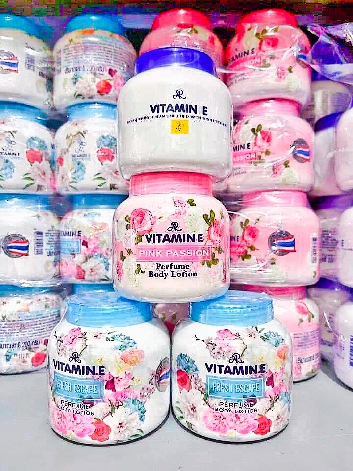 Kem dưỡng ẩm vitamin e hương nước hoa - vitamin e pink passion thái