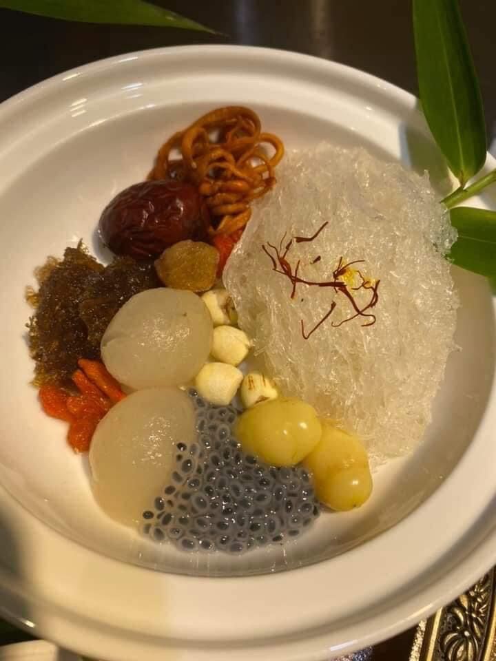 Set chè dưỡng nhang 12 vị có saffron
