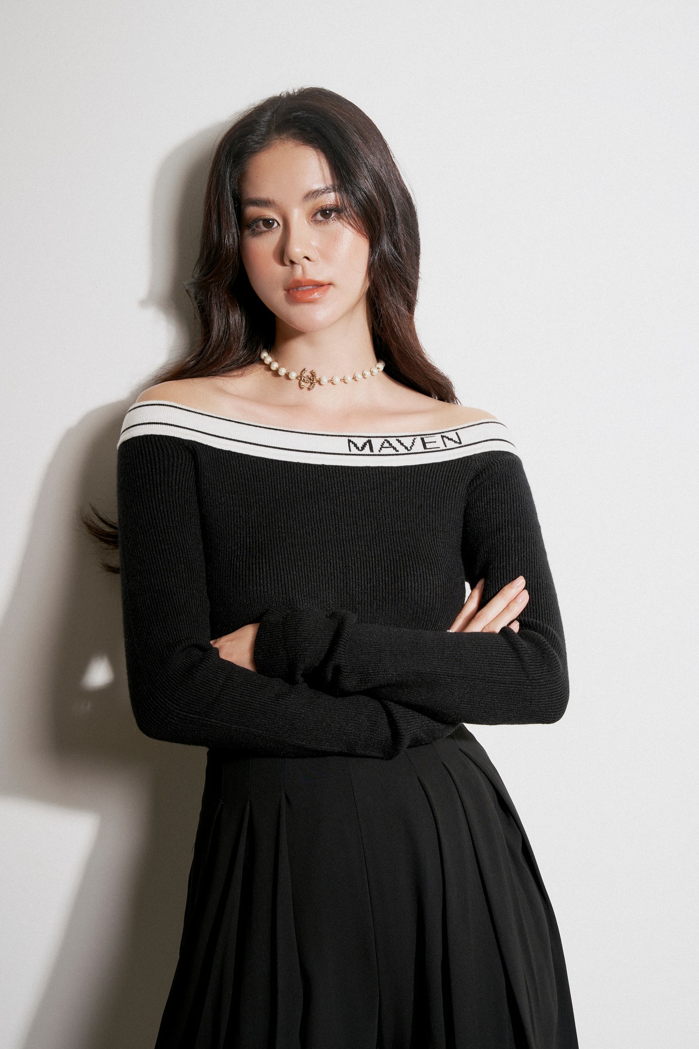 Maven - áo len dệt kim sợi hàn quốc trễ vai rae top