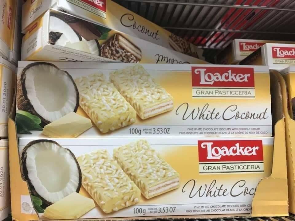 Bánh kem xốp của Úc Loacker phủ dừa tươi thơm ngon