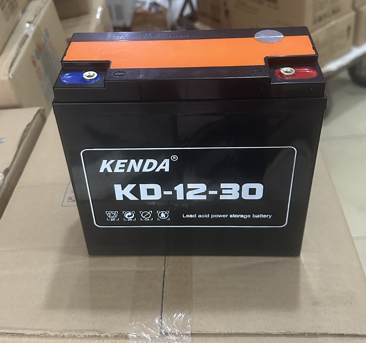 Bộ 5 bình ắc quy xe máy điện 60V 30Ah Kenda 6-DZF-30