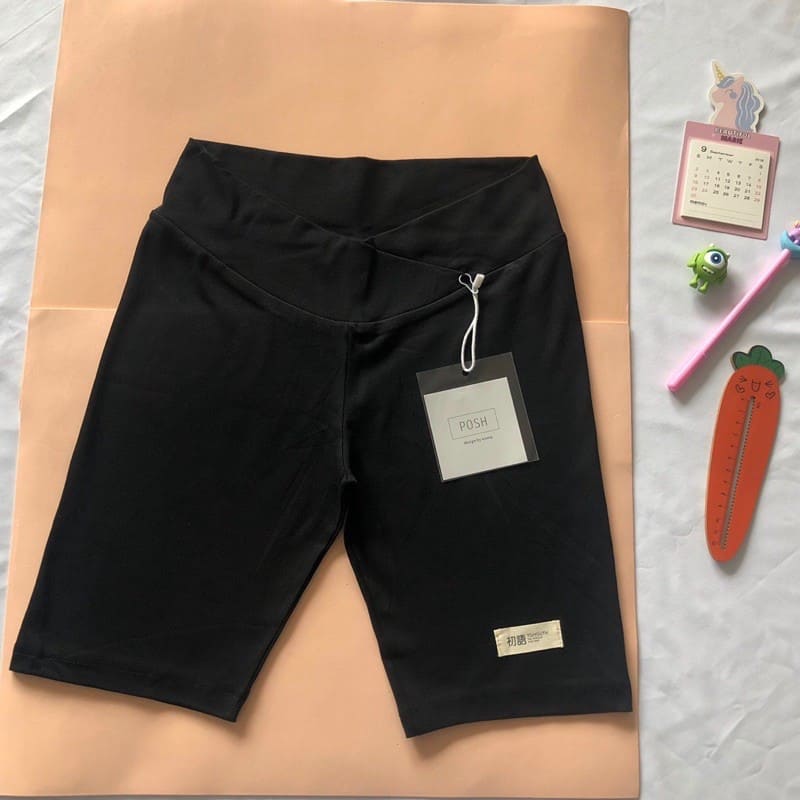 Quần bầu đùi trên gối, chất zip đẹp, cạp chéo