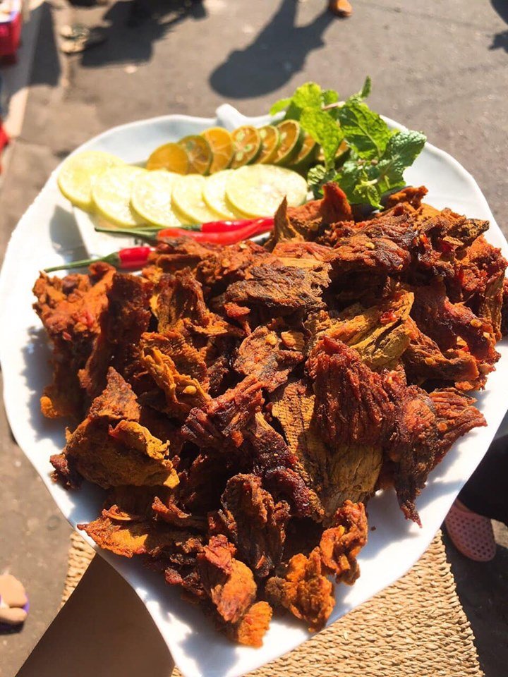 Khô bò giòn vụn nhỏ