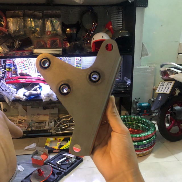 Pass pô nhập gắn tiêu 4 road cho vario 2018