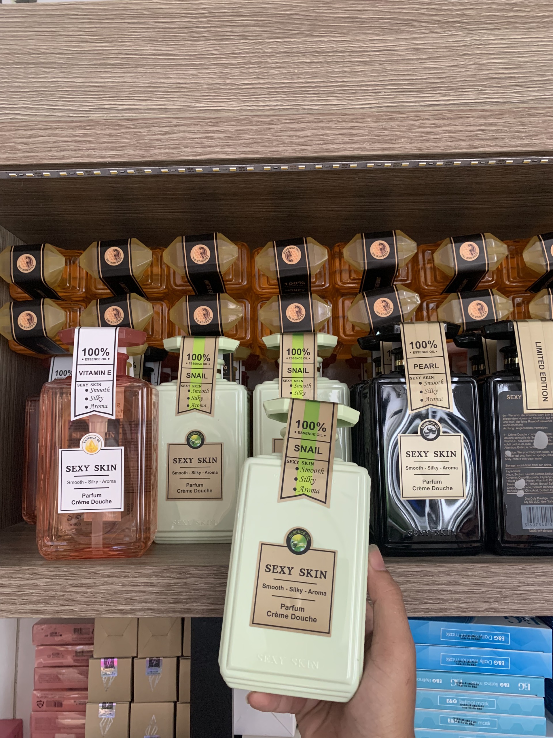 Sữa tắm hương nước hoa Sexy Skin hương thơm quyến rũ Pháp 600ml