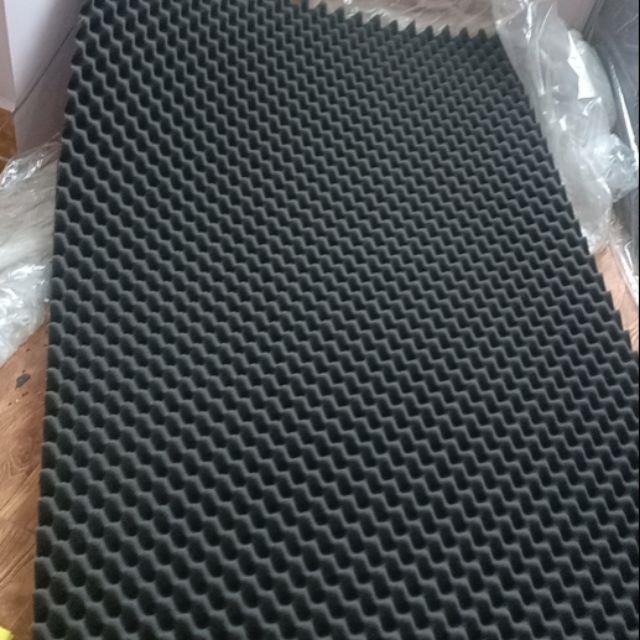 Tấm Mút tiêu âmcách âm chống ồn .chống vang vọng...Hình trứng- Kích thước 1m x 1m6. dày 3cm