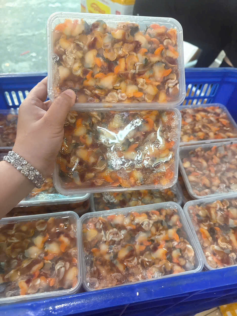 Thịt ruột sò long tươi câp đông - Hộp 500gr (giao hoả tốc)