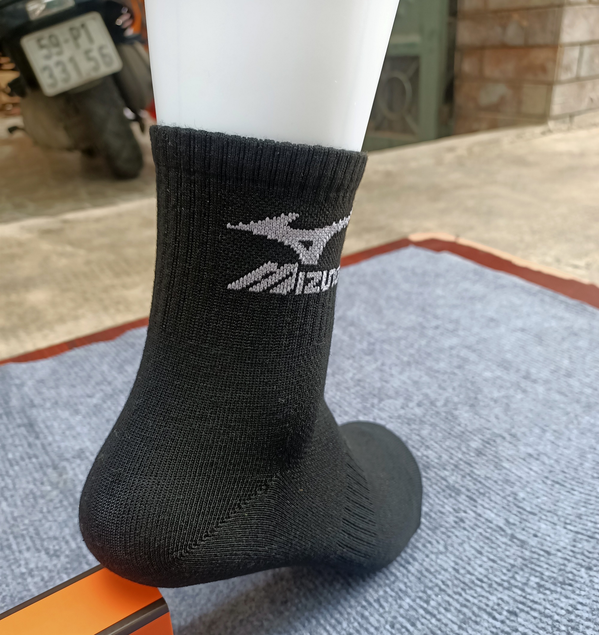 Tất dệt kim MI.DU NÔ Đen Cổ Lửng