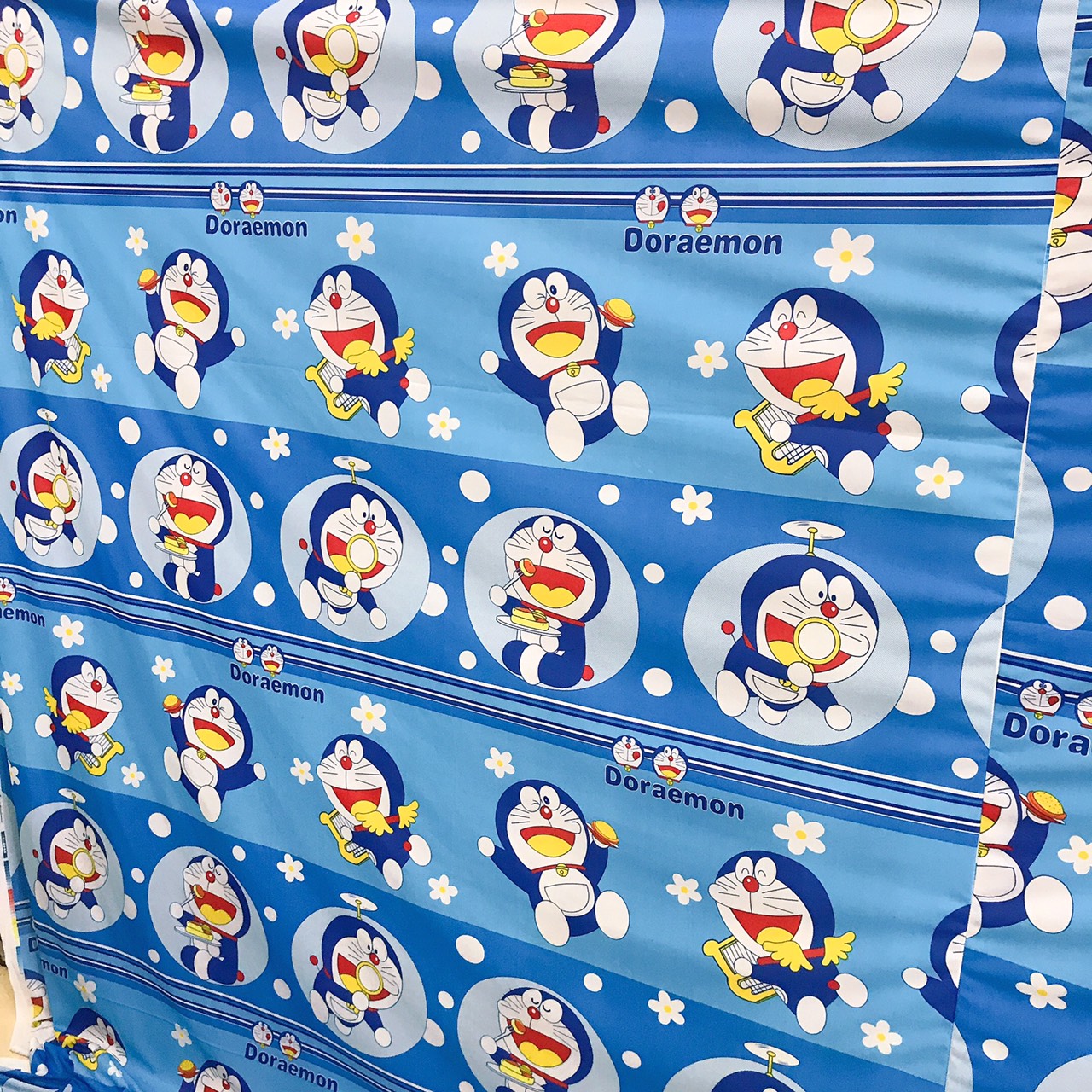 Rido/ màn che vải thun lạnh ngang 2,4m*cao 1,8m, có gắn sẵn móc treo