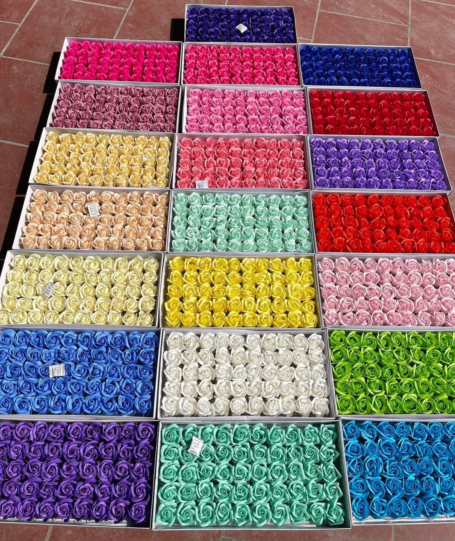 Sỉ 50 đầu bông hoa sáp 3 lớp loại 1