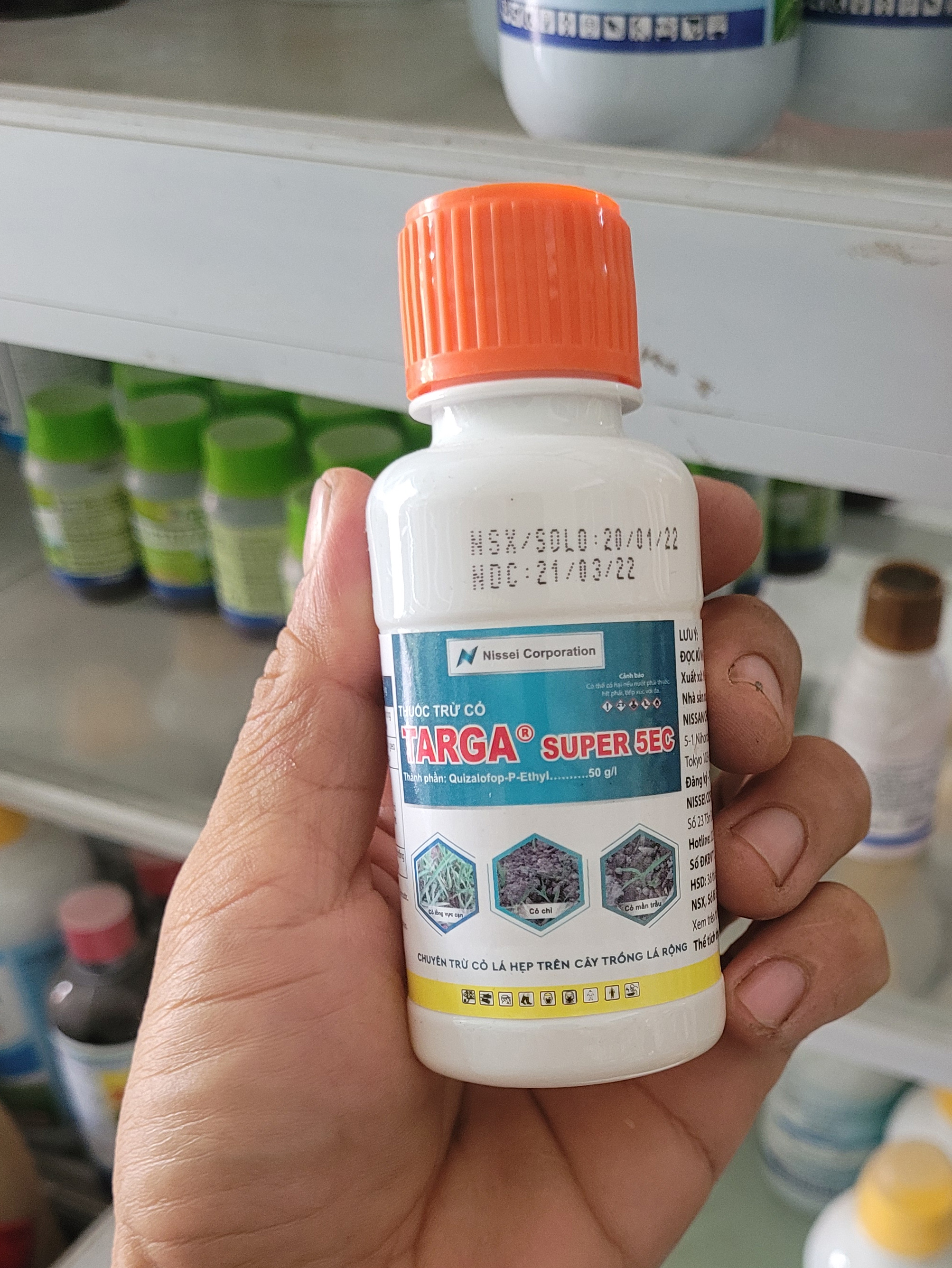Targa super 5ec – thuốc trừ cỏ chuyên trừ cỏ lá hẹp trên cây trồng lá rộng chai 80ml