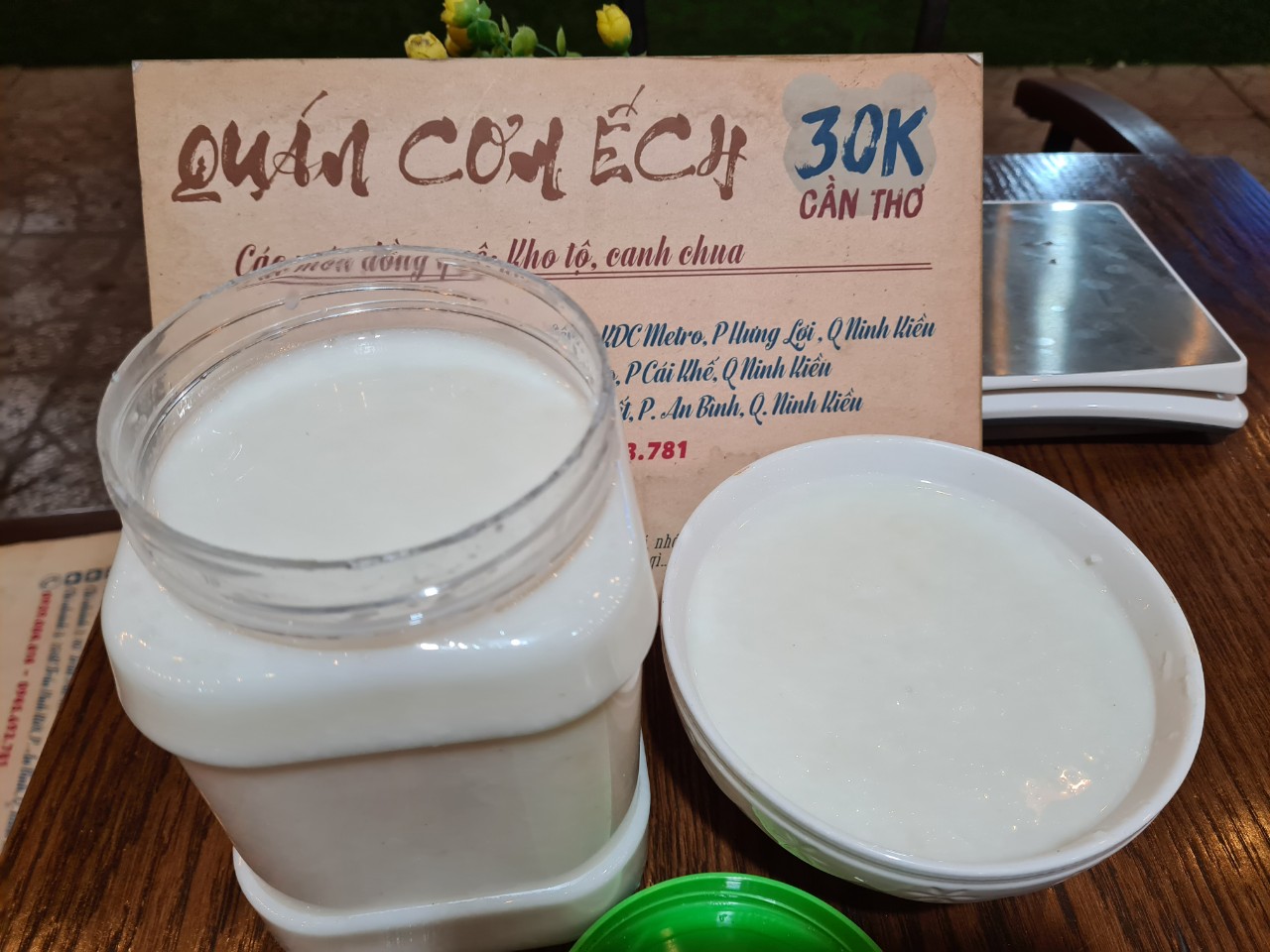 Hũ cơm mẻ nhà làm 1,5 kg.