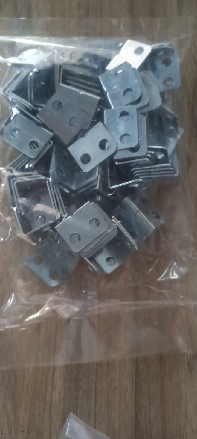 1 bịch ke sắt góc vuông 2cm