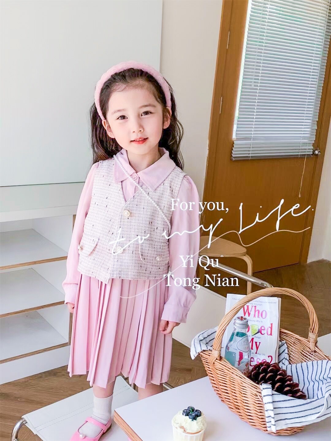 Váy bé gái kèm áo gile chất dạ 12-32kg
