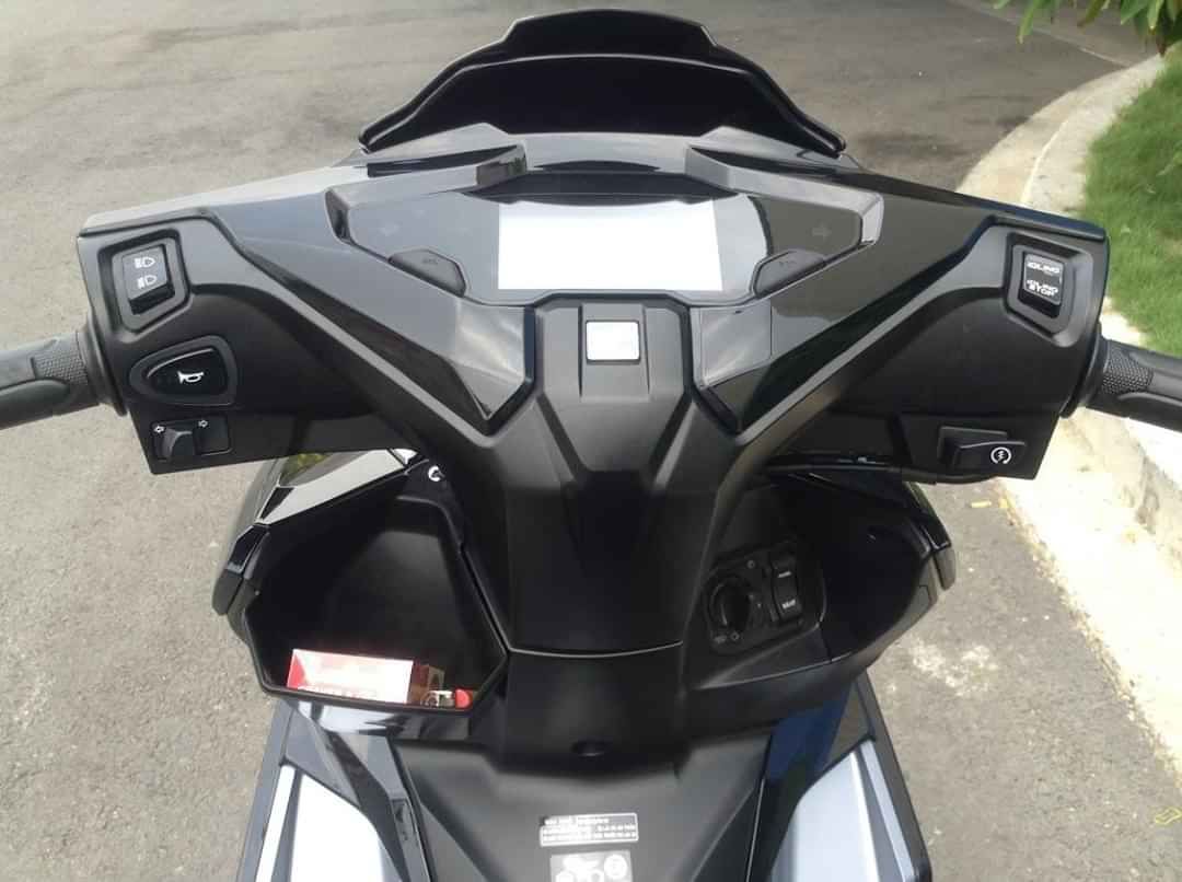 [HCM]HỘC ĐỰNG ĐỒ XE MÁY AIRBLADE 2020