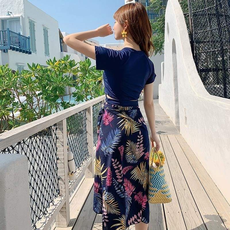 Set đồ bơi nữ kèm khăn choàng phủ hottrend hè 2022