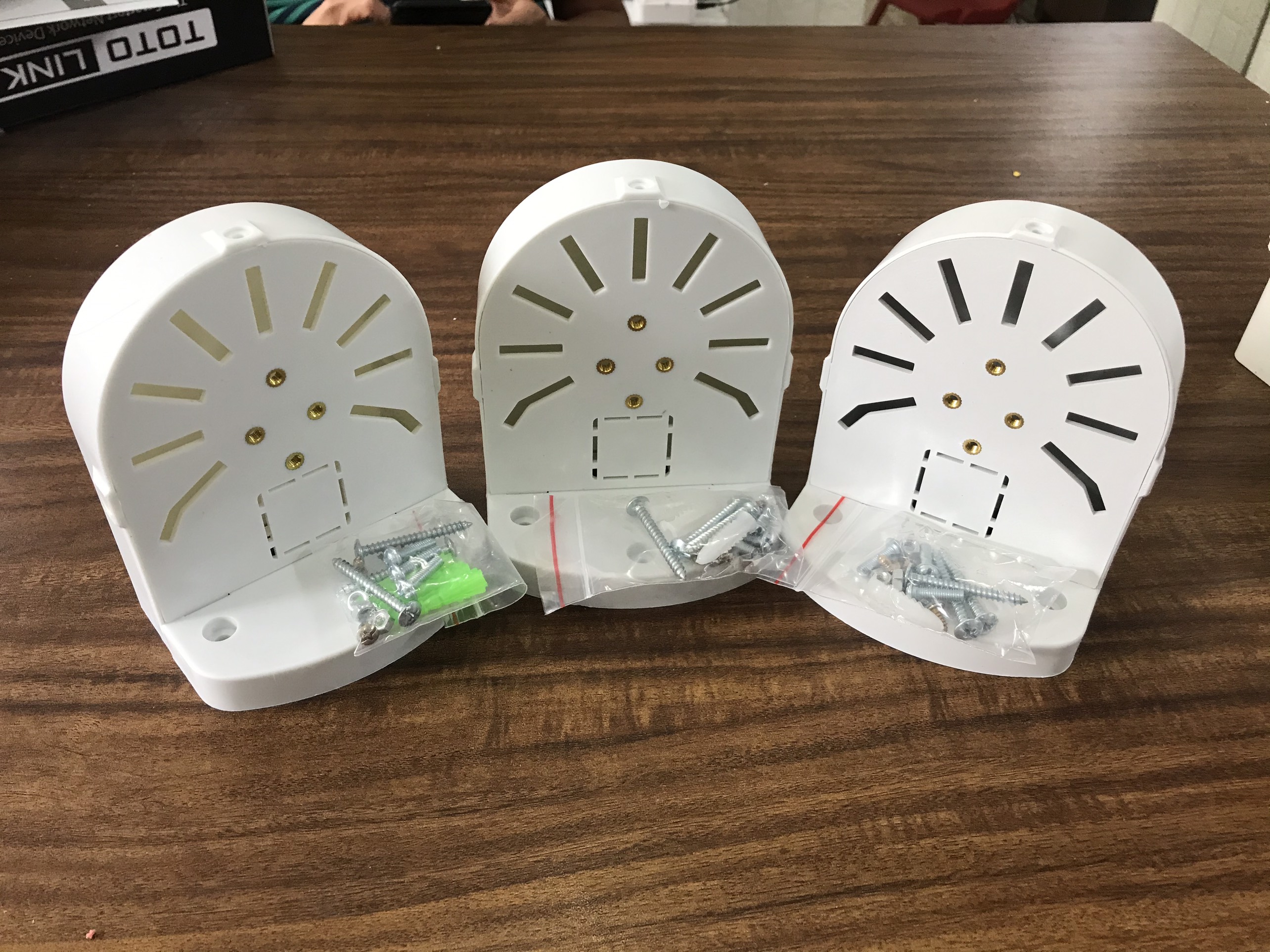 Chân đế Camera Ip Dome