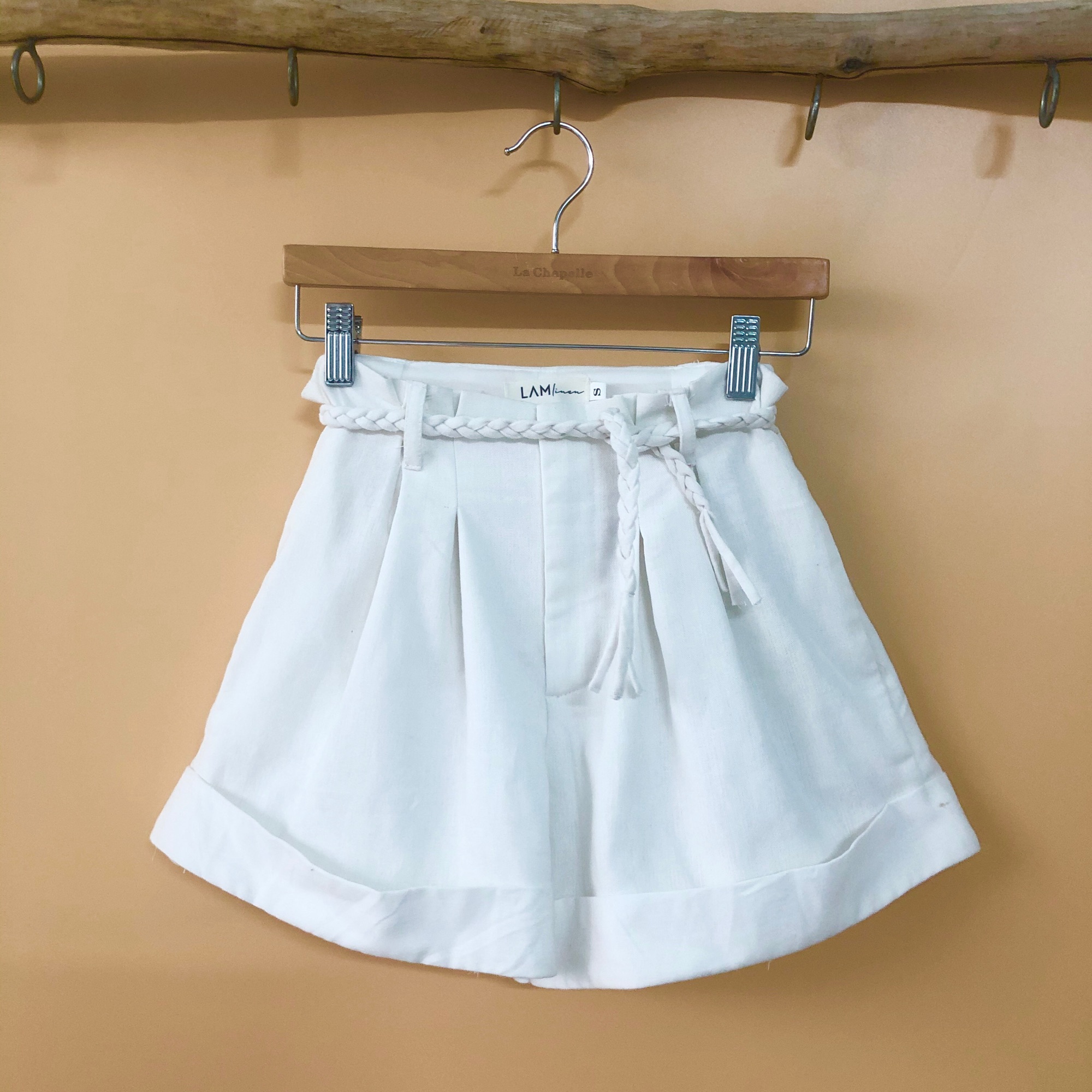Quần Short Linen