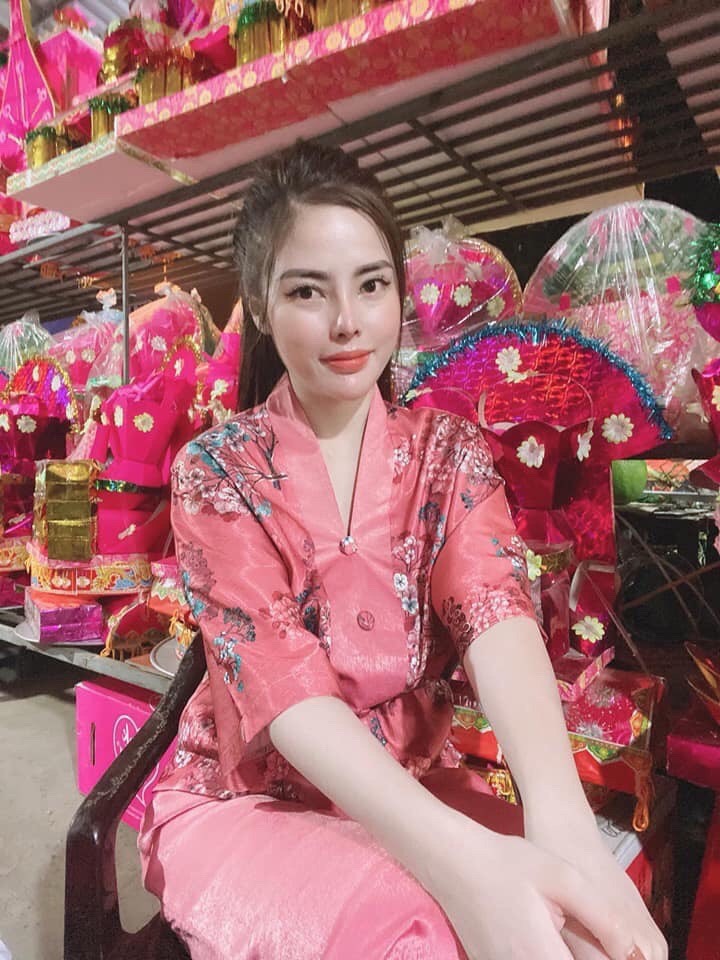 Set lụa vân đi chùa cao cấp và sang trọng nhất hiện nay