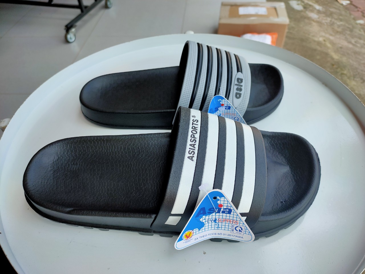 Dép quai ngang 3 sọc asia cho nam và nữ siêu bền size 35-42