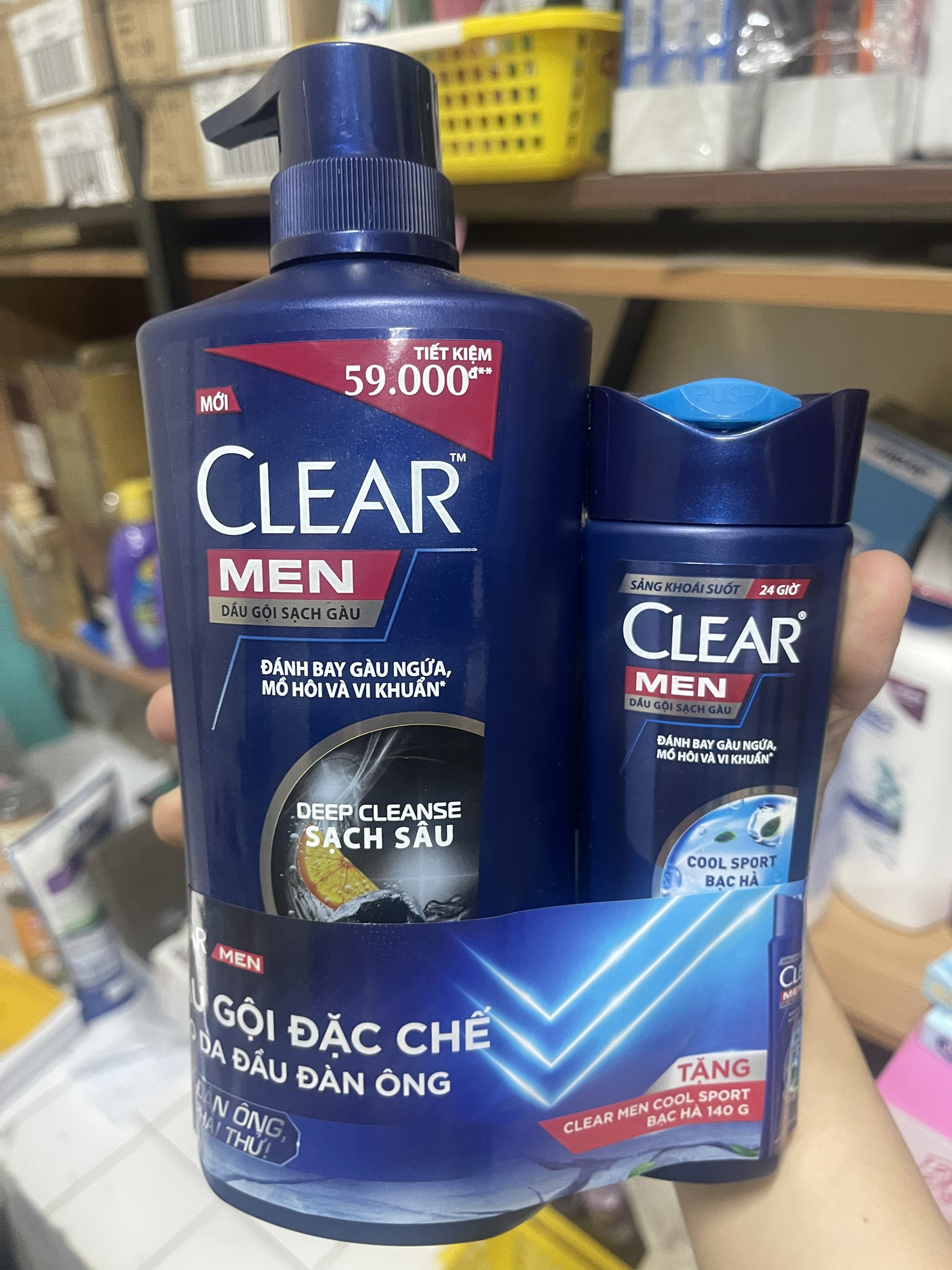 Dầu gội clear men sạch sâu 630g tặng 140g