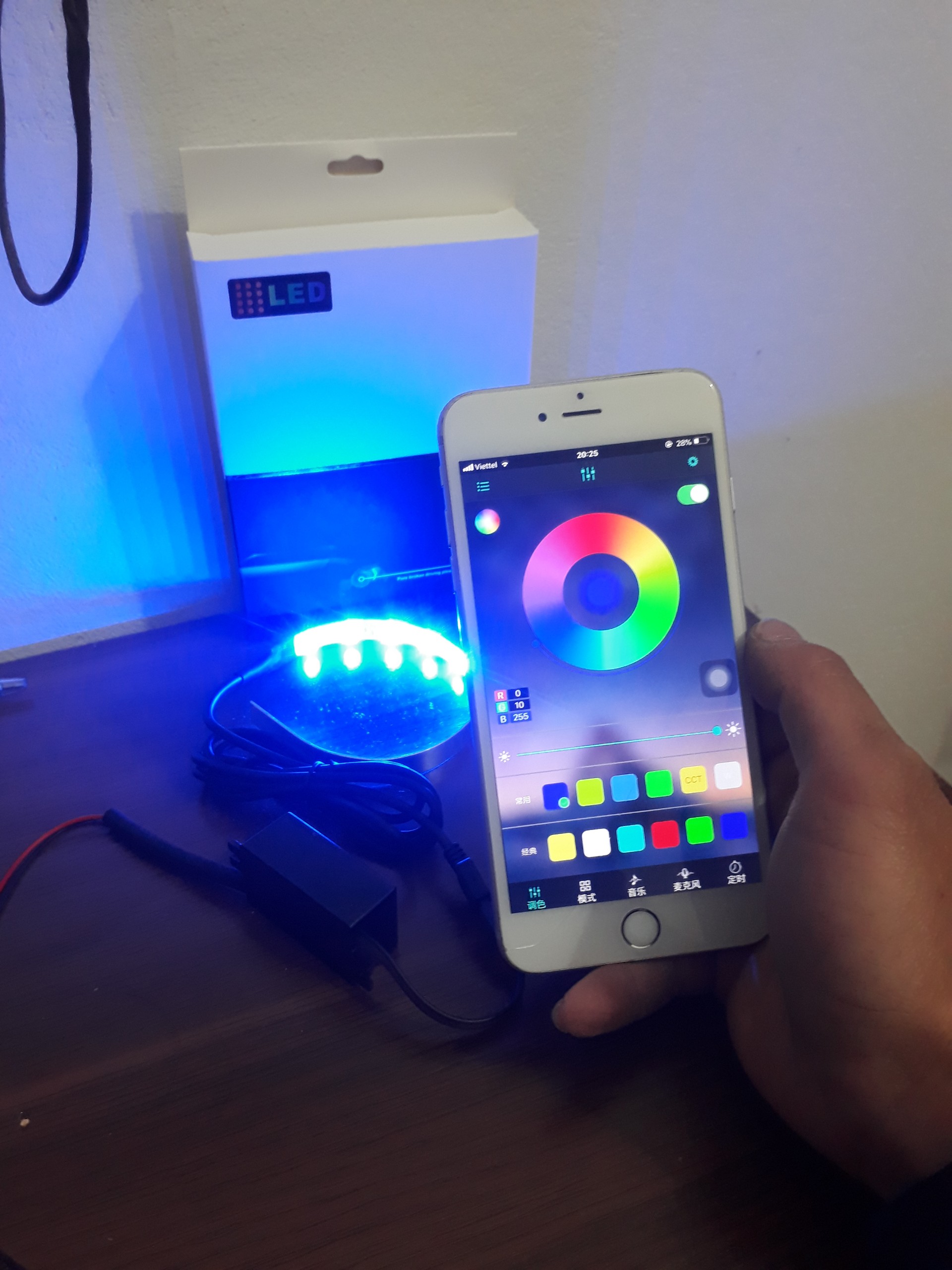 1 Vòng led Mắt Qủy AE đổi màu theo app