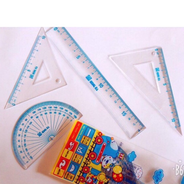 1 Bộ Thước Eke 4 Sản Phẩm Hồng Hà