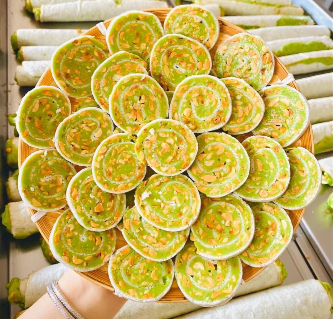 500g Kẹo dừa nướng lá dứa thơm ngon - đặc sản Bến Tre